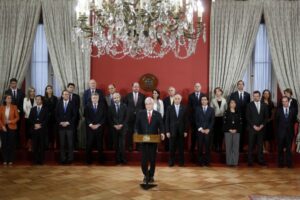 Algunos dirigentes políticos magallánicos celebraron cambio de gabinete, otros lo calificaron de “insuficiente”