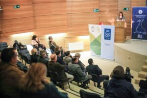 Expositores extranjeros participaron en simposio sobre los 500 años