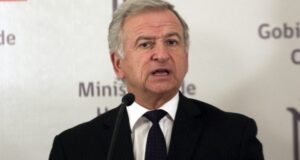 Ministro Larraín asegura que más del 90% de pagos de pensiones ya fueron realizados