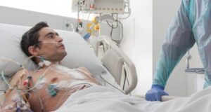 Realizan trasplante de corazón en medio de emergencia