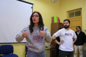 Diputada Vallejo destacó importancia de la educación cívica