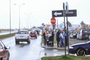 Resaltos y elementos para disminuir la velocidad serán instalados en la Costanera a mediados de noviembre