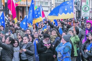 Puntarenenses participaron de nueva marcha y caravana ayer sábado