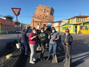 Vecinos del Barrio 18 de Septiembre limpiaron las calles del sector