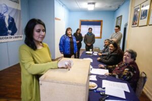Con llamado a votar, Chodil y Bahamondez cierran sus campañas