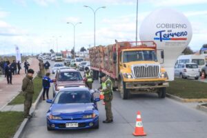 Nueve infracciones de tránsito cursaron en masiva fiscalización en Avenida Costanera