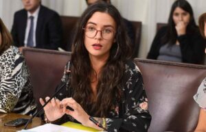 Diputada comunista Camila Vallejo presentará proyecto de las 40 horas en Punta Arenas