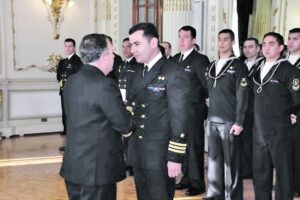 Despiden a la dotación que prestará servicios en la Antártica 2019-2020