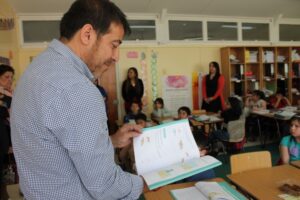Seremi de Educación invita a aprovechar los beneficios del programa de libro “Igual de buenos”