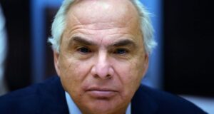 Chadwick decide no asistir a sesión de la Cámara que analizará procedencia de acusación en su contra