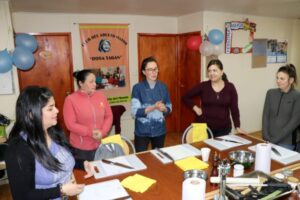 Realizan curso de cocina  para 32 mujeres magallánicas