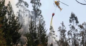 Gobierno cotiza aeronaves internacionales para sumar al combate de incendios forestales