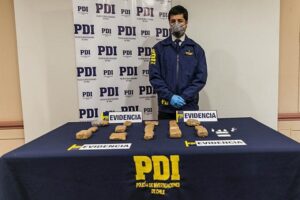 Trío de colombianos pasarán cinco años en la cárcel por traficar más de dos kilos de cocaína
