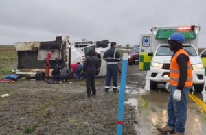 Trabajador con lesiones graves tras volcamiento en Tierra del Fuego