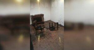 Presentan denuncia por turba que saqueó la Gobernación de Llanquihue y quemó mobiliario del recinto
