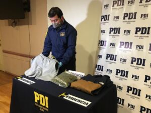 PDI detuvo a sujeto que abandonó en aeropuerto más de un kilo de cocaína