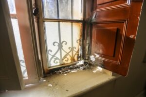 Una vela originó principio de incendio en la Intendencia