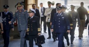 Inicia el Cosena: Piñera se reúne con mandos de FFAA, Carabineros y otros poderes del Estado