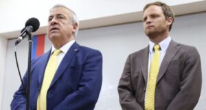 Minsal anuncia programa de reparación gratuito para víctimas de daño ocular durante crisis