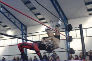 Sol Dominante Parte 2 de Krenn Lucha Libre esta tarde en Punta Arenas