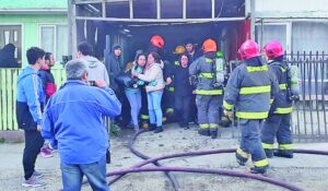 Siete damnificados dejó incendio en Población Cvitanic