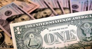 Dólar corre a pasos agigantados y comienza a acercarse a los $750