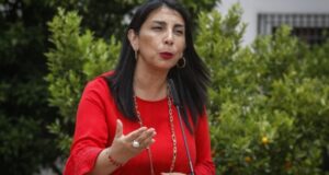 Gobierno descarta A. Constituyente, pero afirma que proceso para nueva Constitución no está definido