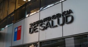 Seis isapres son multadas con 230 millones de pesos por irregularidades en entrega de medicamentos