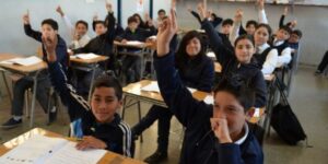 Un nuevo pacto social requiere educación laica y pública