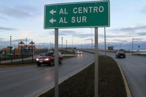 Costanera sigue siendo pista de carreras