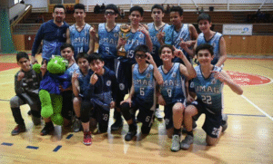 Los campeones infantiles de la Asociación de básquetbol