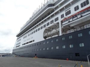 En medio de crisis social, se inició temporada de cruceros internacionales