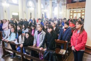 Feligreses católicos solicitan que violencia finalice y que el diálogo prime