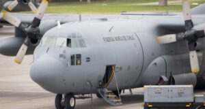 Padre de piloto de avión siniestrado: Hemos perdido un hijo del cual nos sentimos orgullosos
