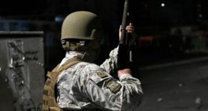 Fiscalía retirará cargos por homicidio contra militar detenido por muerte de manifestante en Curicó
