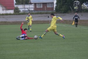 Tierra del Fuego y Sokol definen al campeón del torneo comunal de fútbol