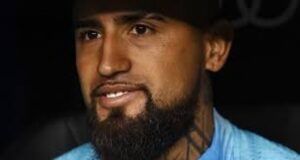 Arturo Vidal denuncia al Barcelona por el no pago de 2,4 millones de euros en bonos