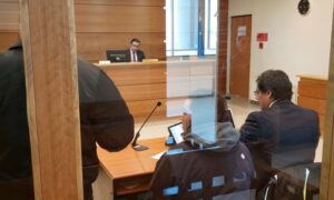 Sujeto fue detenido por intimidar a menores para recuperar su supuesto vehículo