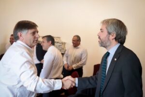 Intendente José Fernández  aseguró que Presidente Piñera  no le ha pedido su renuncia