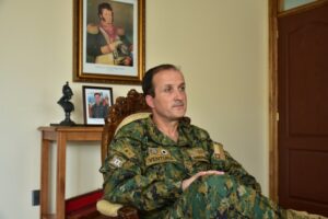 Asume Comandante en Jefe de la V División de Ejército y Comando Conjunto Austral