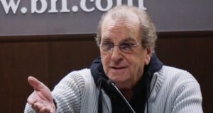 A los 86 años muere Danny Aiello, actor que improvisó una de las frases más icónicas de El Padrino