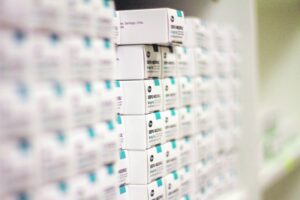 Aplazan inauguración de farmacia comunal de sector sur por no contar con químico farmacéutico