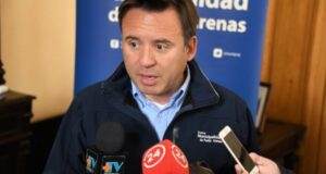 Alcalde Radonich confirma que tres tripulantes del avión de la FACh son de Punta Arenas