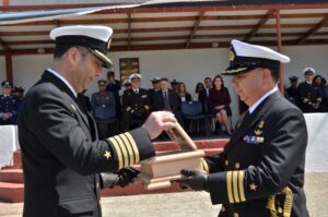 Realizan solemne cambio de  mando en el DIM Nº 4 Cochrane