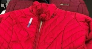 Interceptan encomienda navideña con chaquetas impregnadas en cocaína que quería llegar a Inglaterra