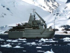 Transporte Aquiles navegará más de 3.500 millas