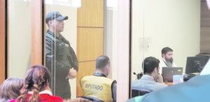 Jueces condenaron a depravado padre que vendaba a su pequeña hija para violarla