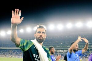 Claudio Bravo va por el “tri” con el Manchester City