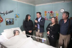 Programa pionero en Punta Arenas en cuidado de adultos mayores podría ser replicado a nivel nacional