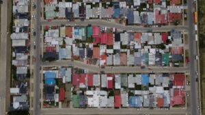 Alcalde viaja a Santiago para reunirse  con ministro de Vivienda y Contralor